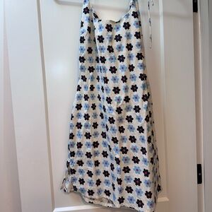 ASOS halter-neck daisy print dress. Worn once! Perfect Condition